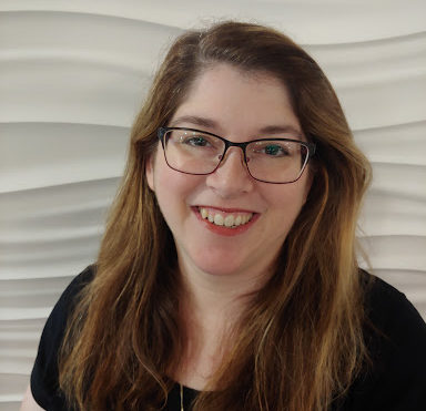 Amy Lawler Headshot